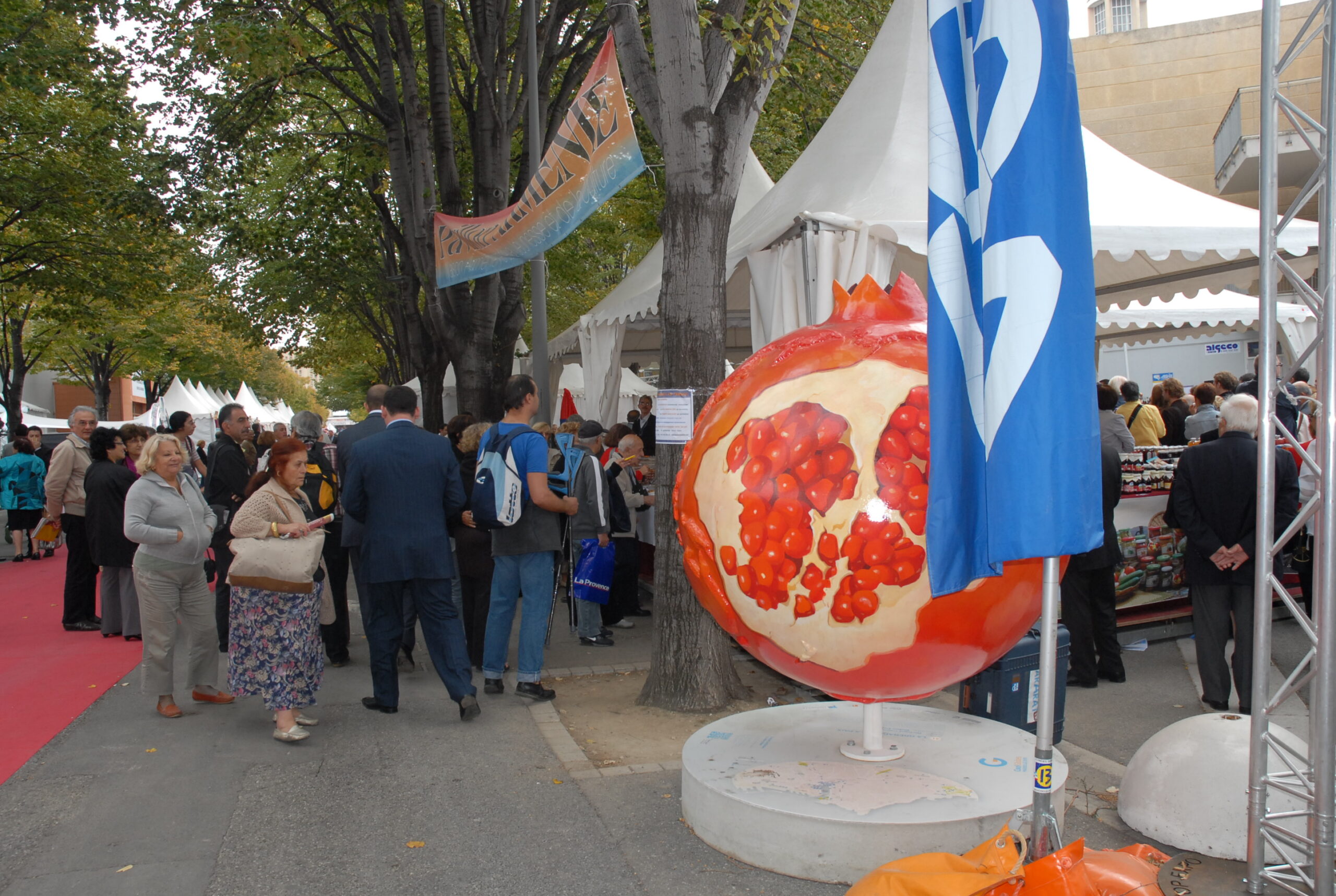 La Grenade de la Paix (Fondation Didier Parakain) au Pavillon Arménie