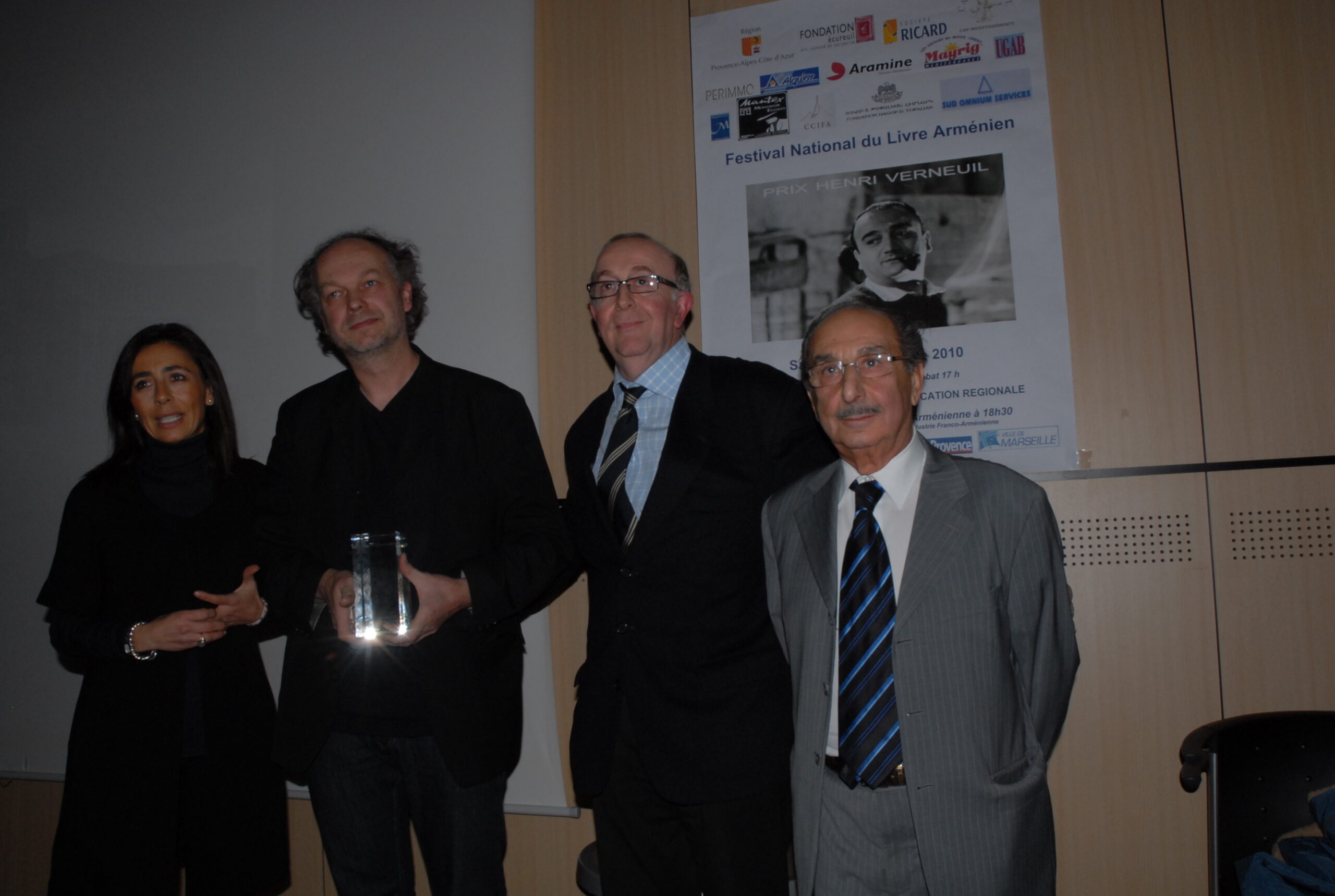 Jean-Michel Berts reçoit le Trophée du meilleur ouvrage photo