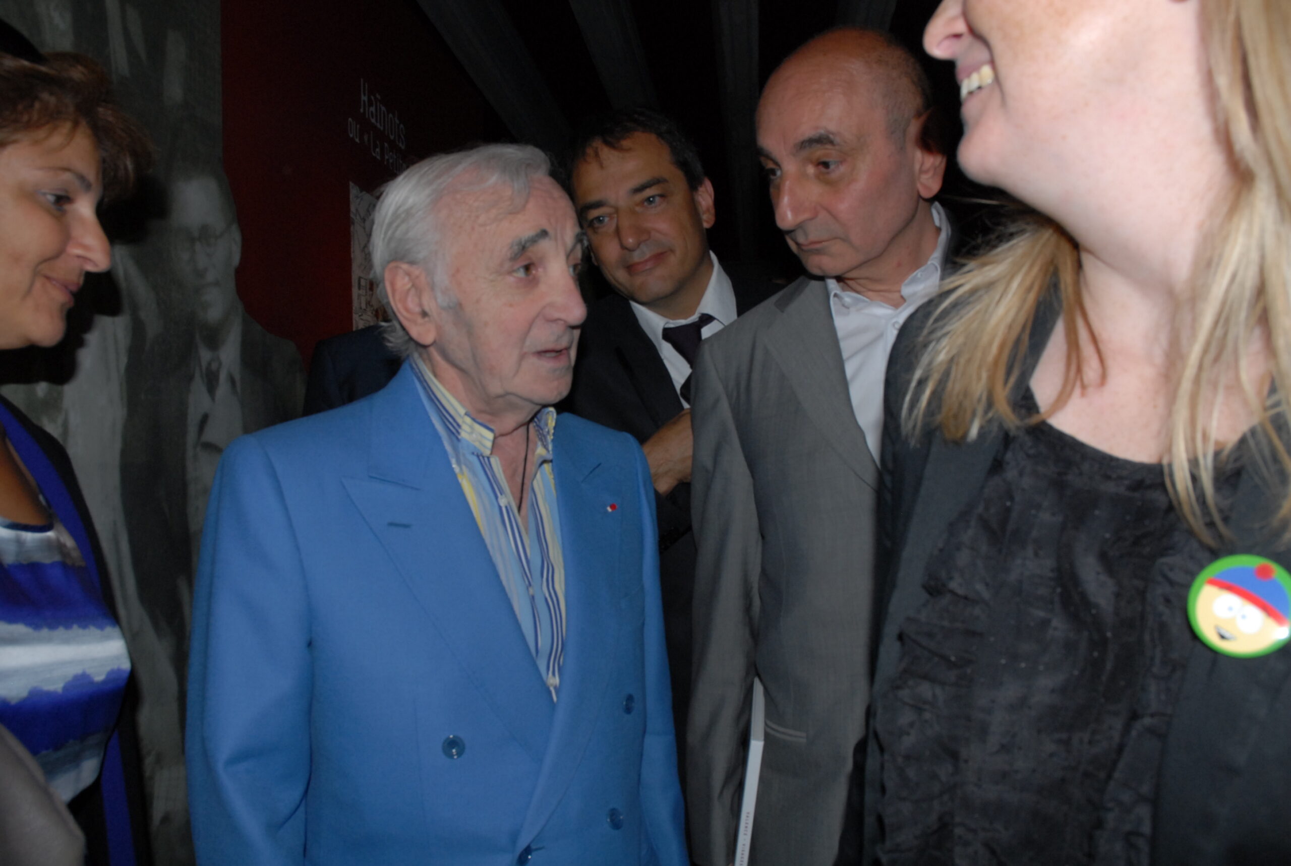 Charles Aznavour très intéressé par le Centre