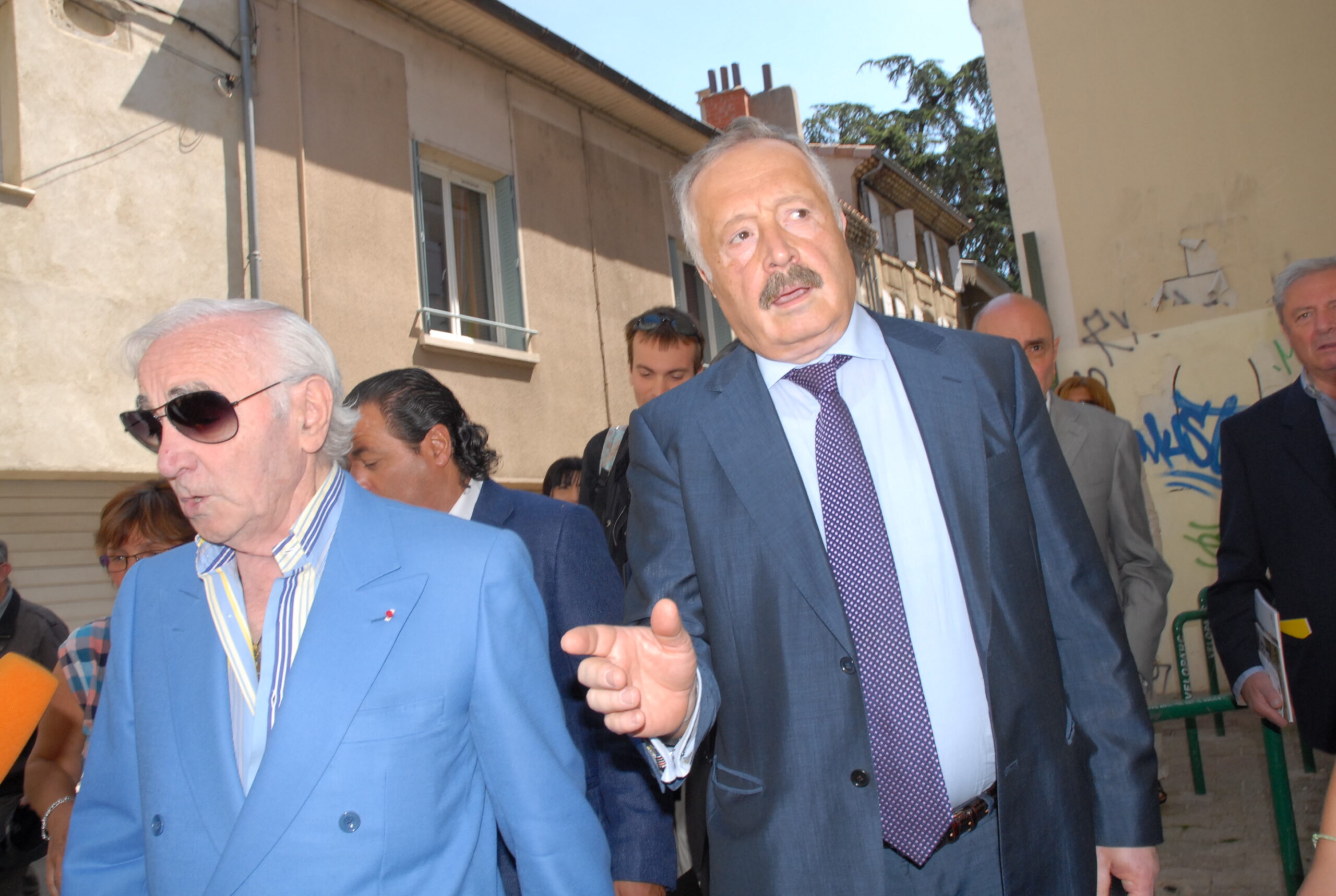 Charles Aznavour et Vicken Tchitétchian, deux Ambassadeurs de l'Arménie