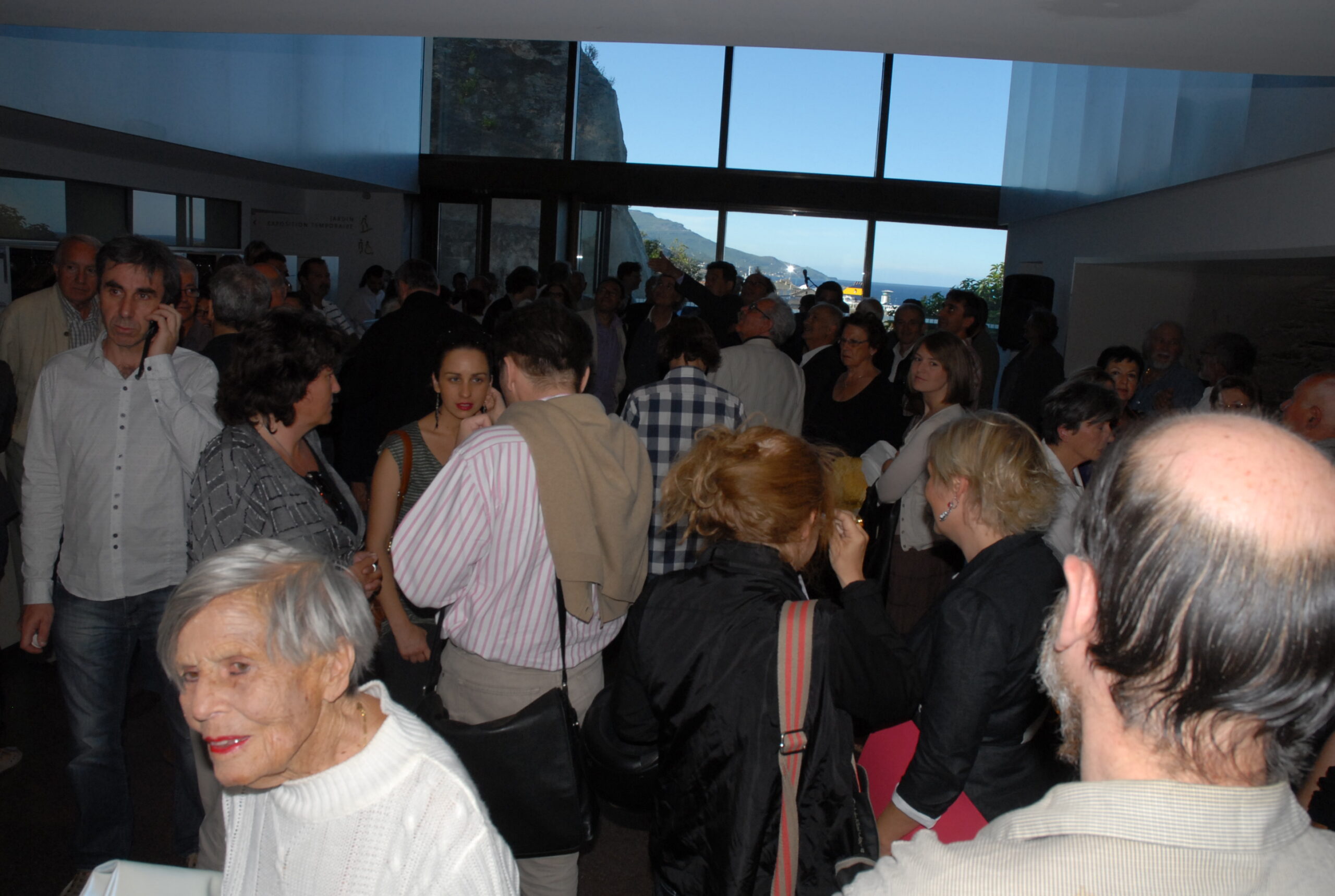 Vernissage de l'exposition Libérons les Crayons à Bastia