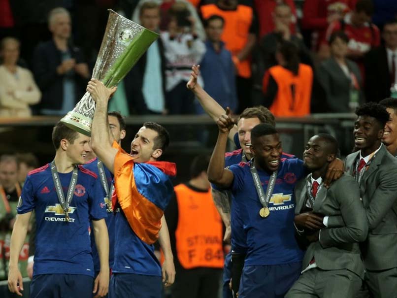 Hanrikh Mkhitaryan le capitaine de l'équipe d'Arménie gagne avec Manchester United la coupe de l'Europa League 2017