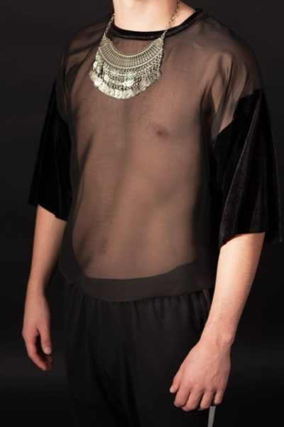 aphrodisiac-collection-foto-1-miqayel-simonyan-mens-top-with-silver-necklace-e1655402546393.jpg